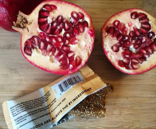 Health Warrior Chia Bar and Pomegranate